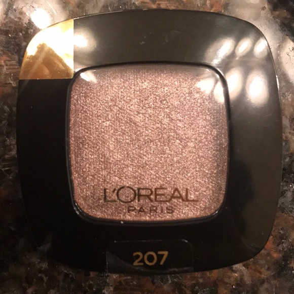 Eyeshadow - Picture 4 of 5